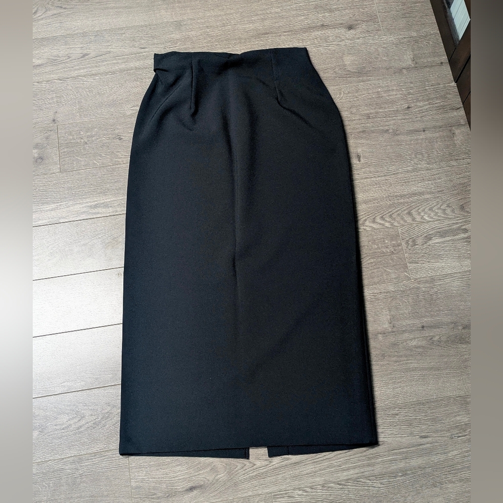 **2/$20 SALE - Vintage Carroll Reed Black Women's Skirt